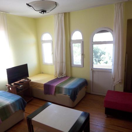 Izmir Tatil Evi Beach Resort Seferihisar Ürkmez Kültér fotó