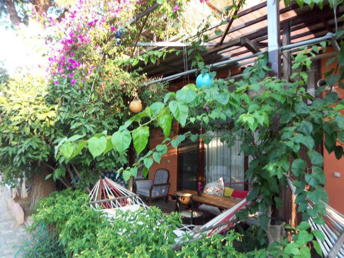 Izmir Tatil Evi Beach Resort Seferihisar Ürkmez Kültér fotó