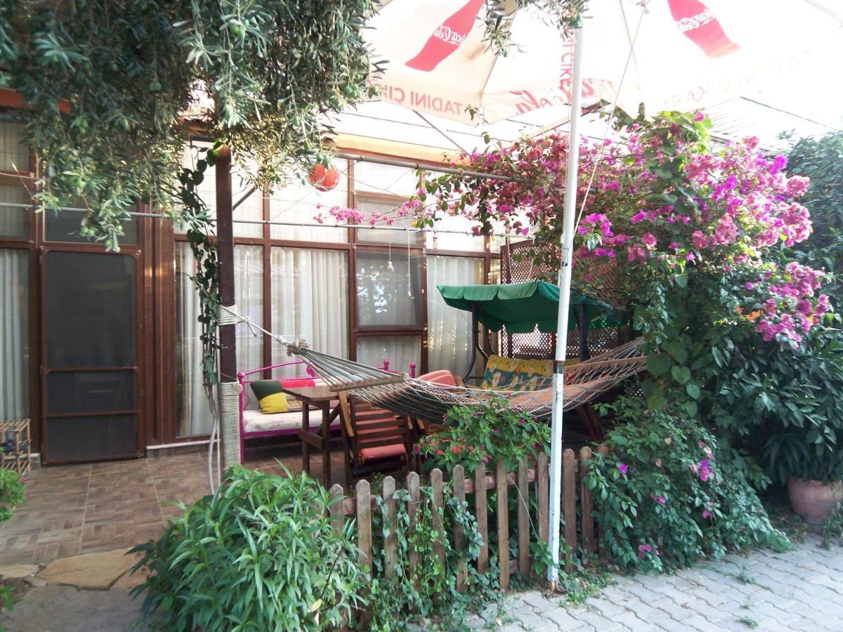 Izmir Tatil Evi Beach Resort Seferihisar Ürkmez Kültér fotó