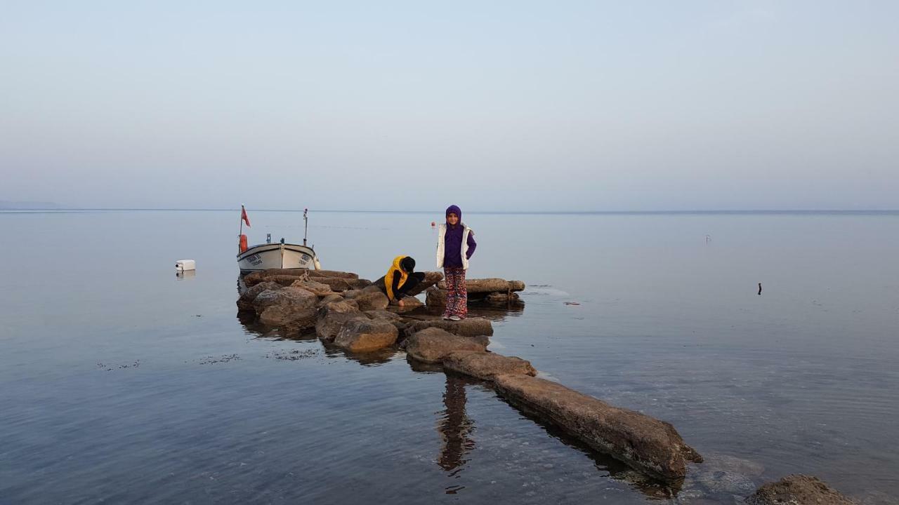 Izmir Tatil Evi Beach Resort Seferihisar Ürkmez Kültér fotó