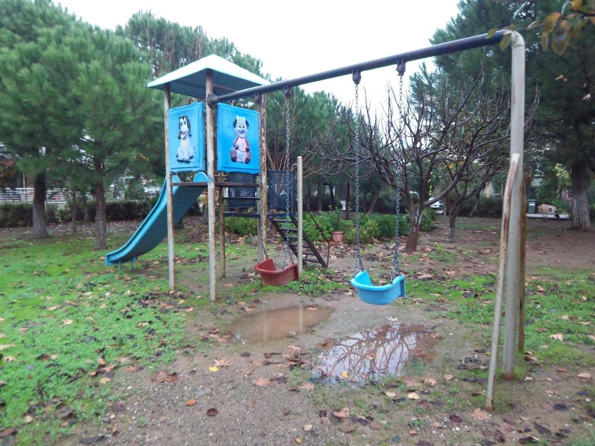 Izmir Tatil Evi Beach Resort Seferihisar Ürkmez Kültér fotó